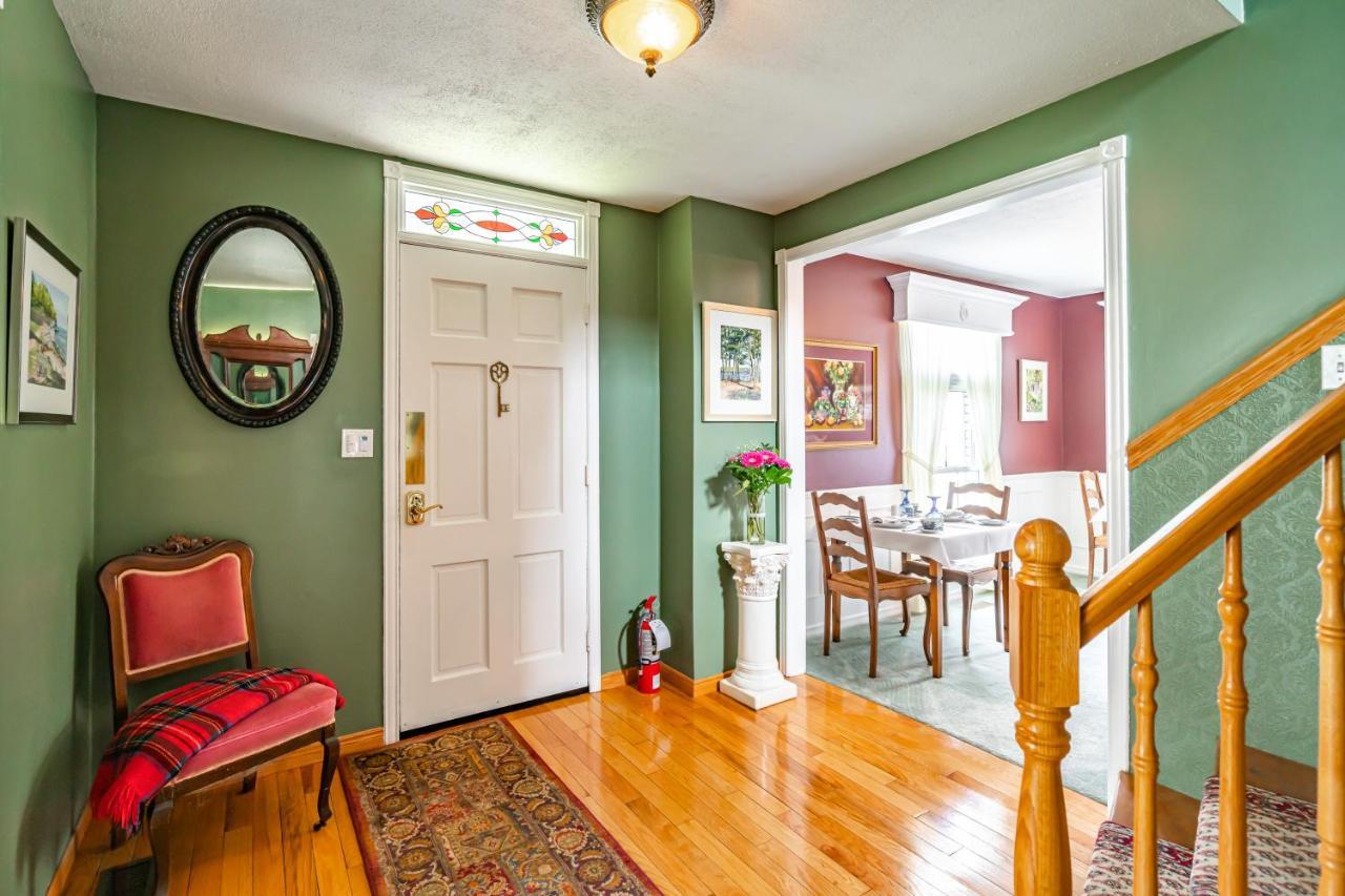 Abacot Hall Bed & Breakfast Niagara-on-the-Lake Exterior foto